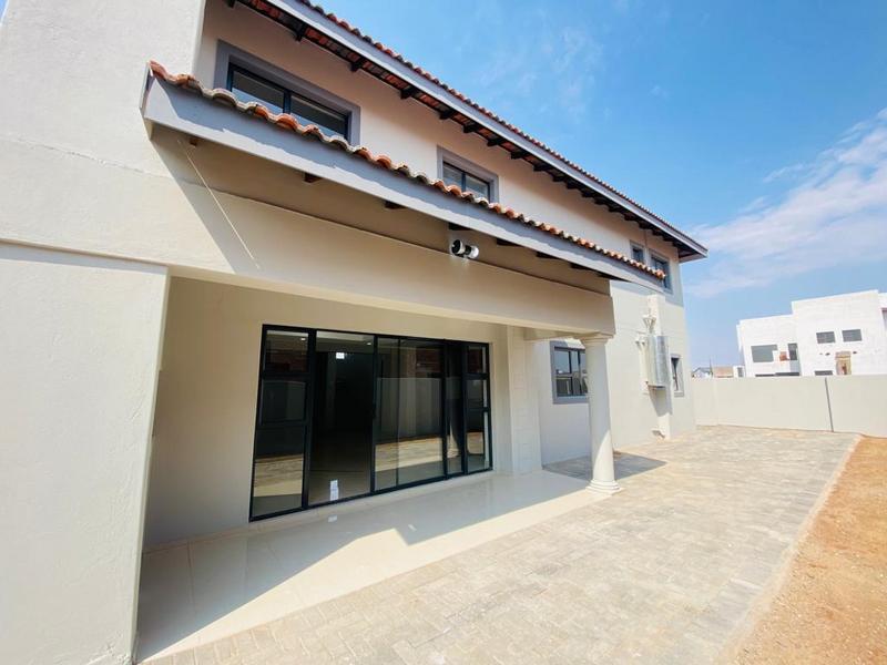 5 Bedroom Property for Sale in Royldene Northern Cape